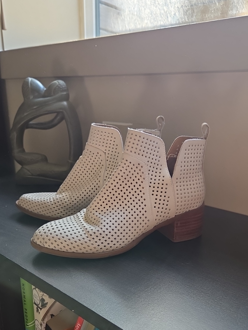 Franco Sarto Perforated Cream Women's Ankle Boots Size 6.5